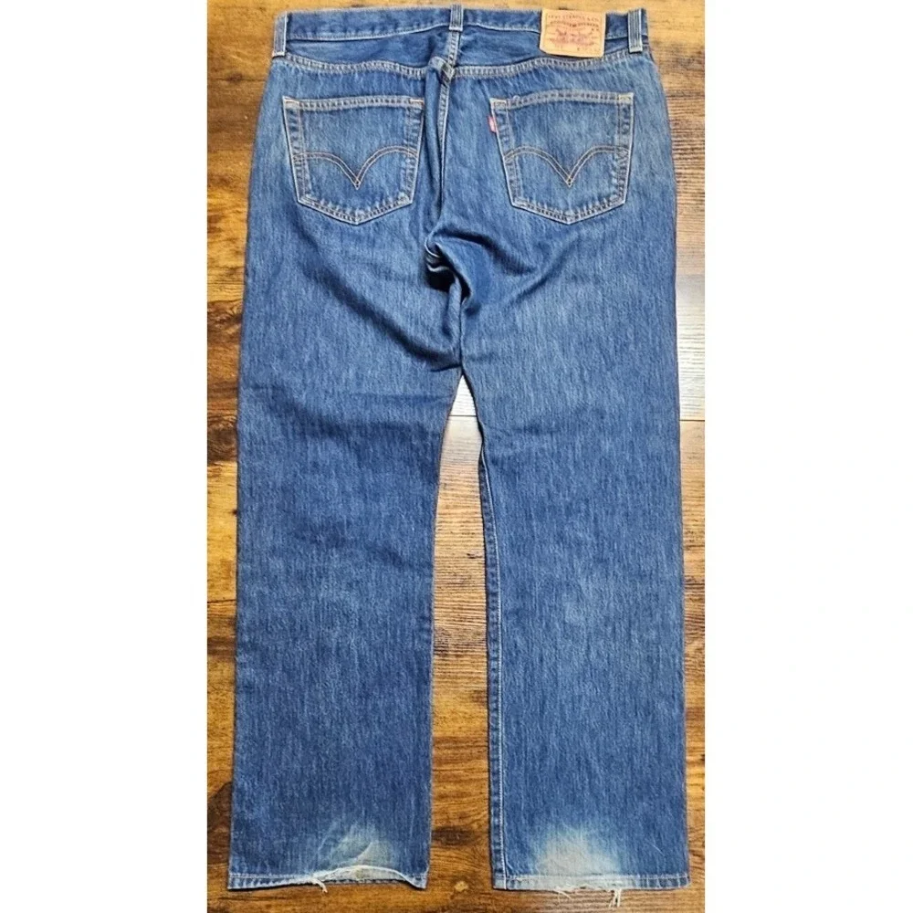 Levi's Original Fit 501 Men's Size 36x32 Button Fly Straight Leg‎